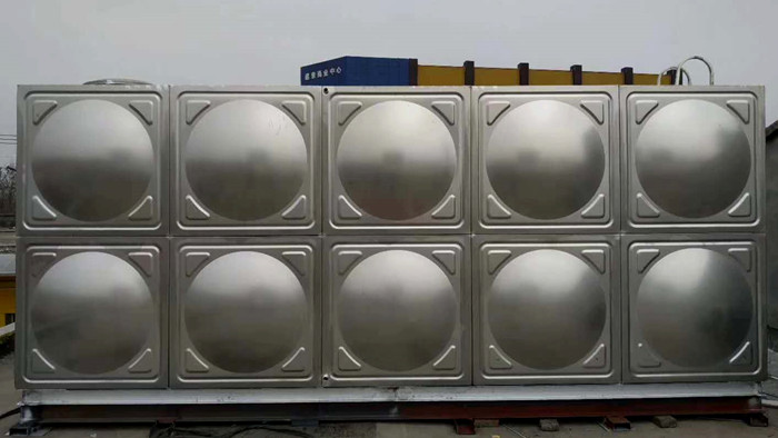 方形不銹鋼水箱安裝時需要注意哪些問題？